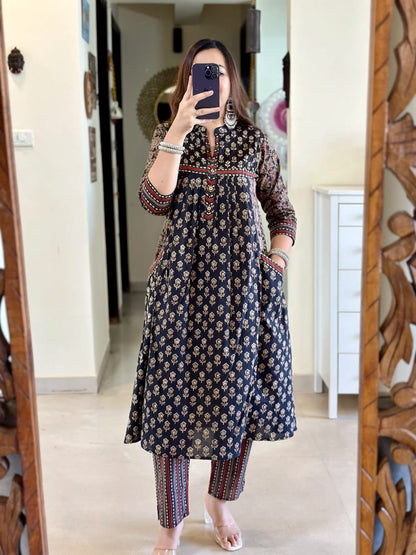 Elegant Navy Blue Printed Cotton Kurta Set